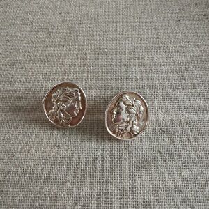 Silver earrings of Athena